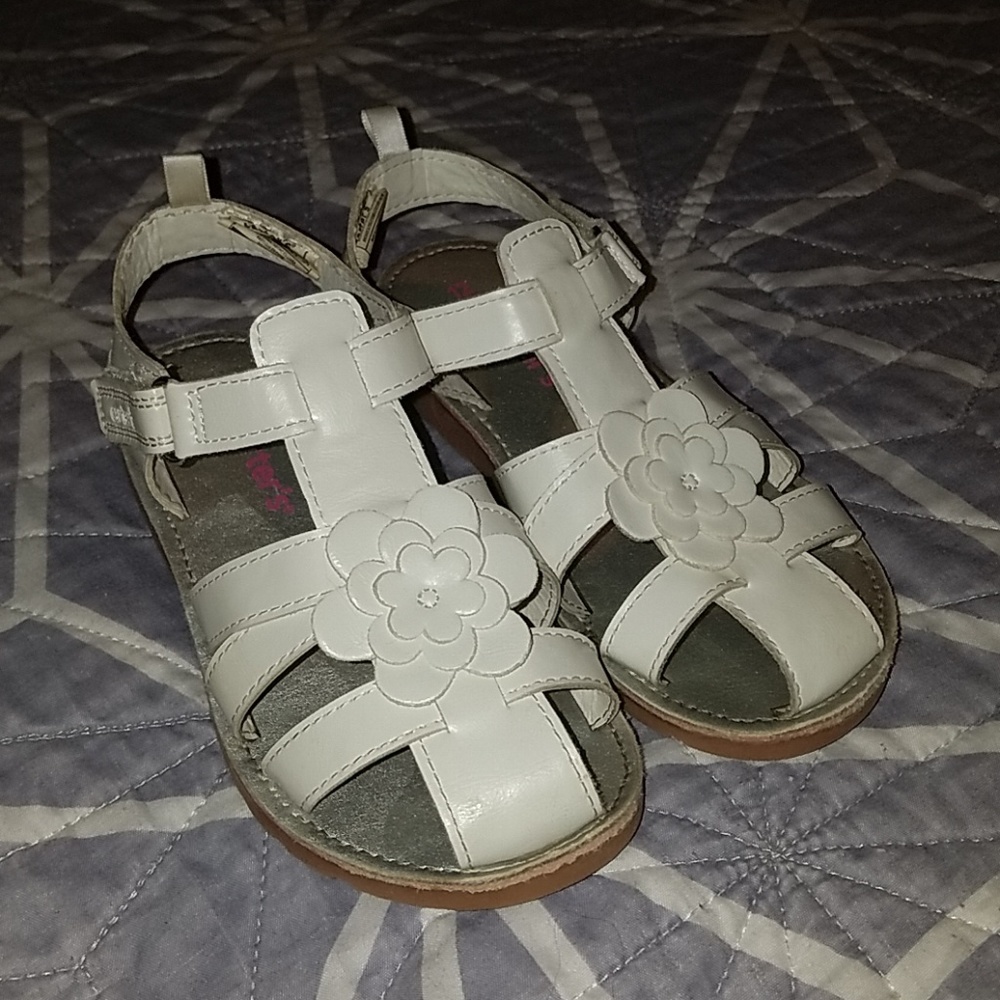 White Flower Sandals
